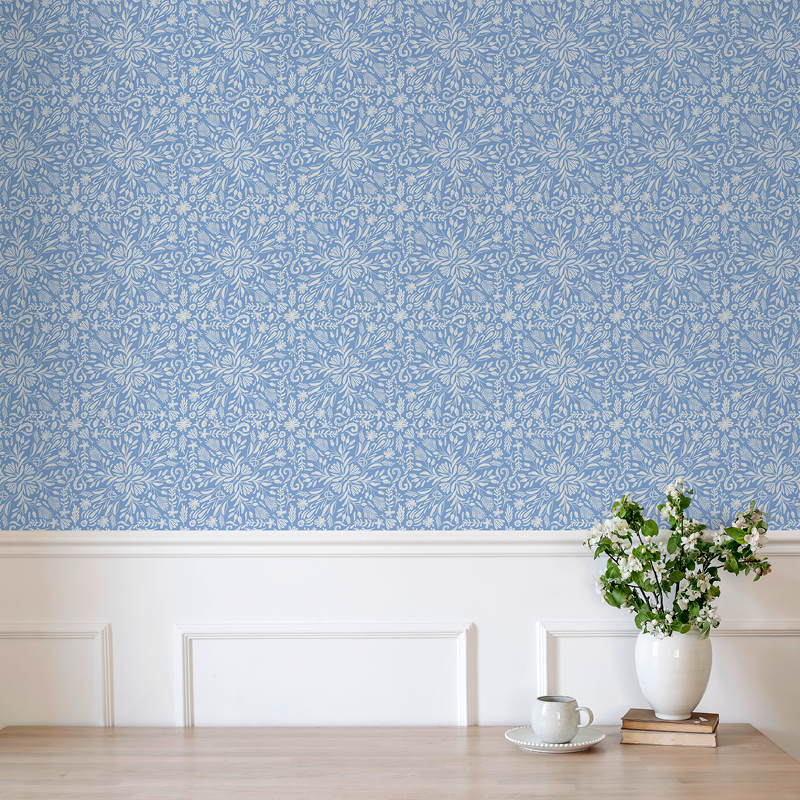 English Elegance Blue Wallpaper